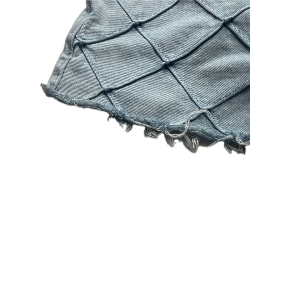PacSun Women's 25 Vintage High Rise Light Wash Crisscross Raw Hem Denim Shorts - Picture 6 of 16